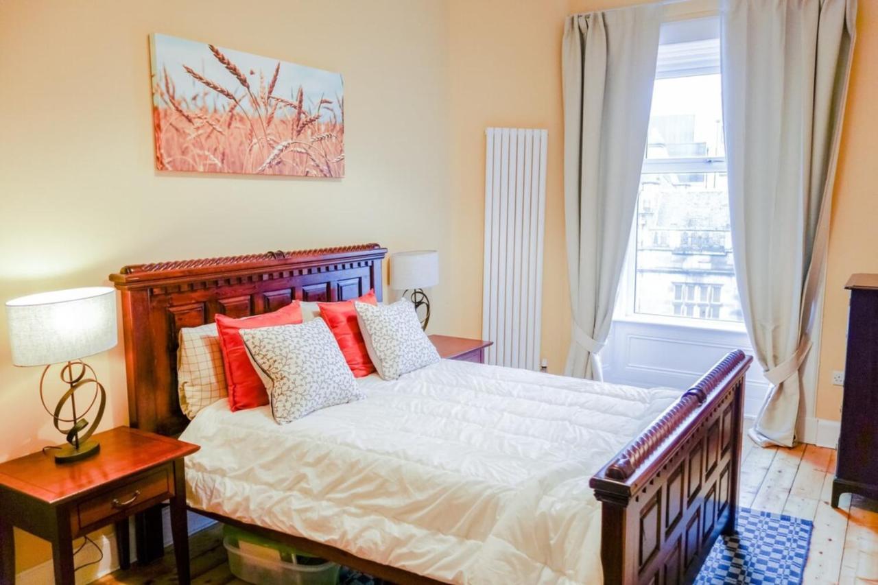Newly Furnished 2 Bedroom Apartment On Leith Walk إدنبرة المظهر الخارجي الصورة